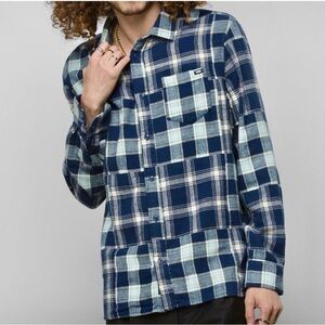 VANS Benson Flannel Plaid Button Up Mens XL Blue